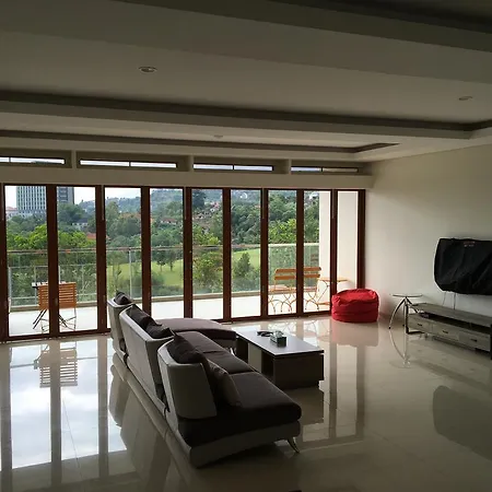 Roemah Asri Villa - Resor Dago Pakar Bandung Buitenkant foto